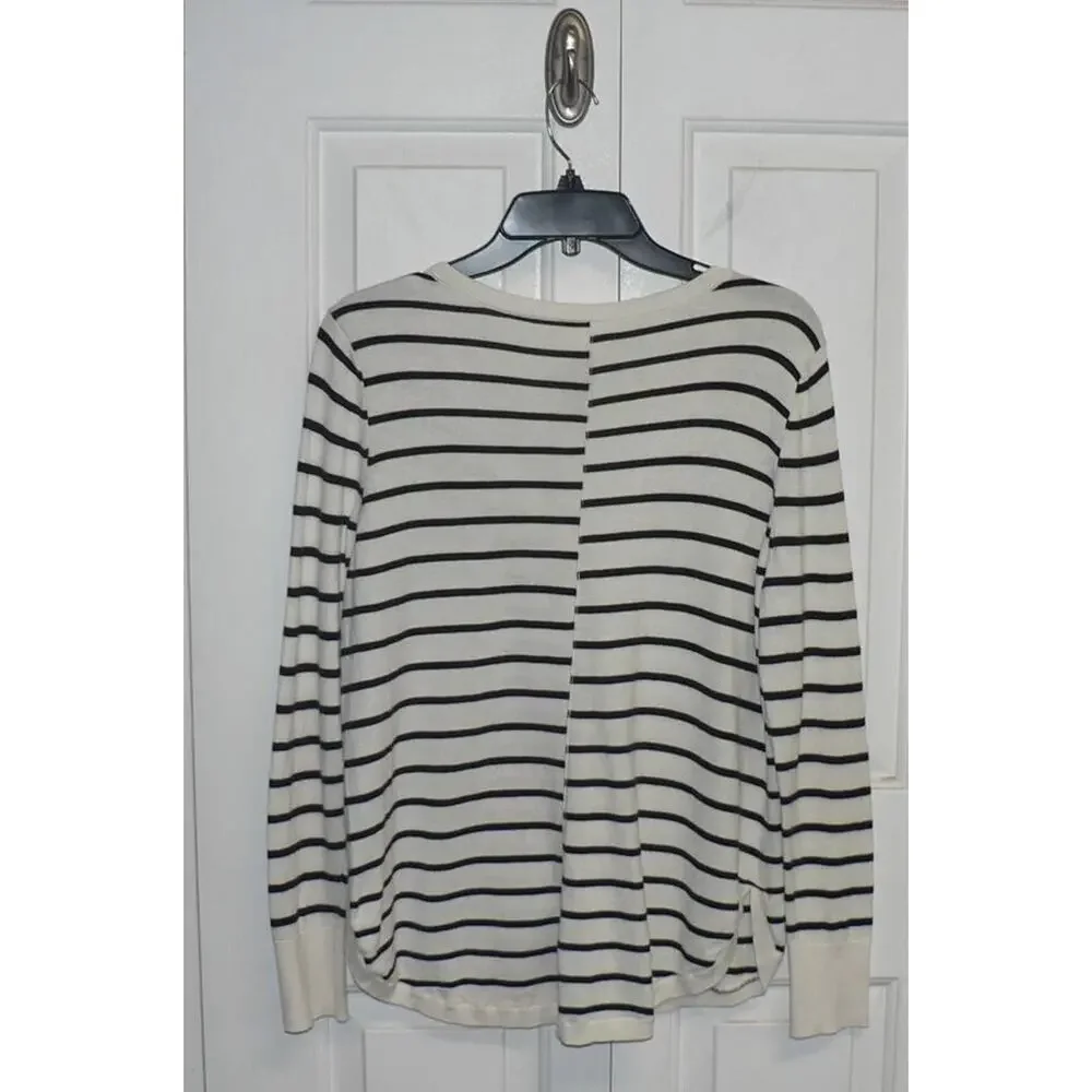 Caslon Women's High-Low V-Neck Sweater in Ivory Black Stripe Medium‎ MSRP $59